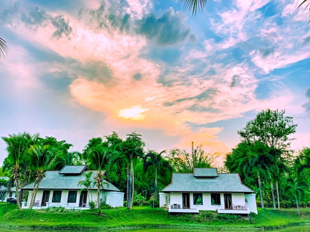 Bura Lumpai Resort Exterior foto